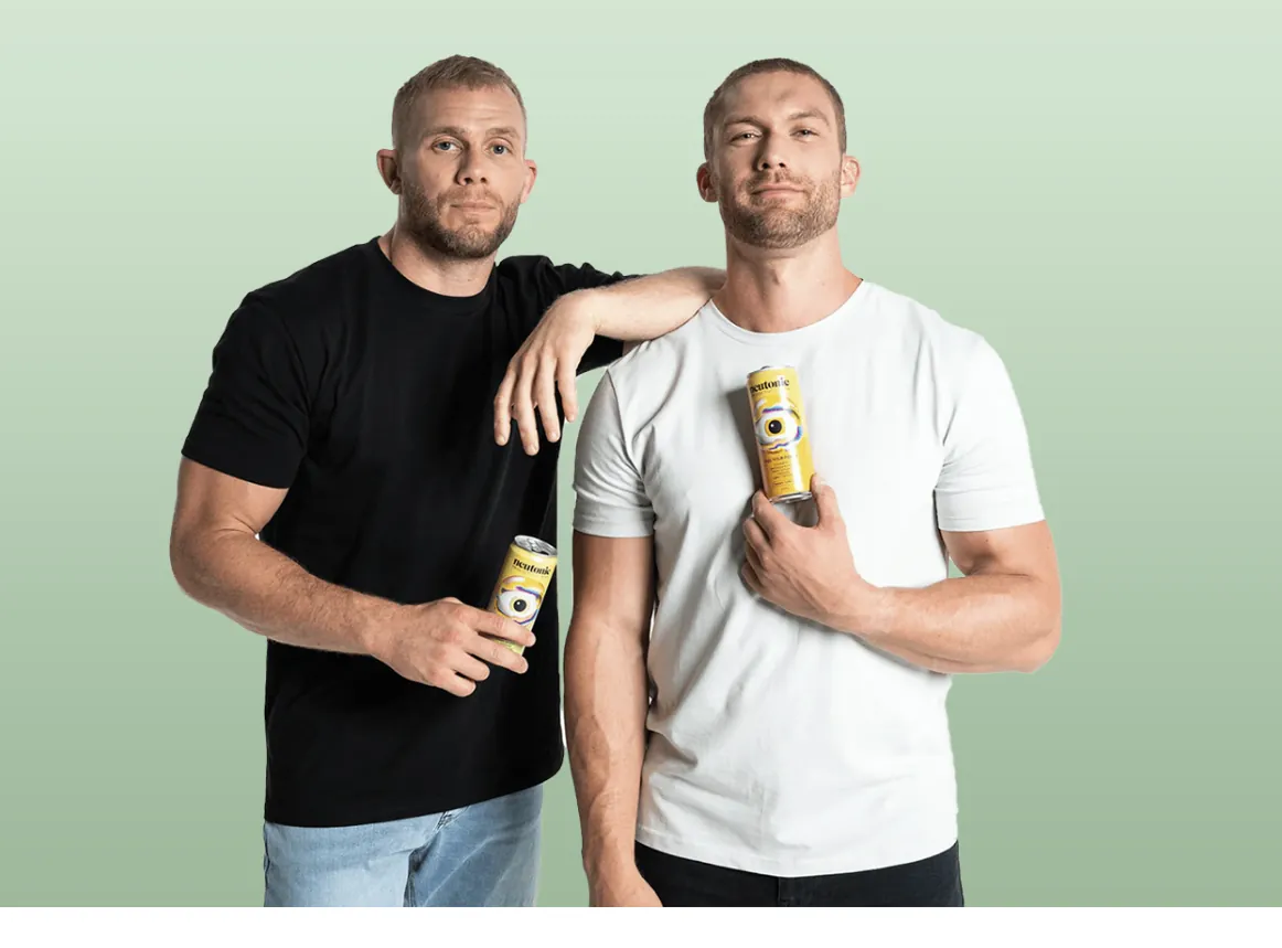 Chris Williamson with cans of Neutonic