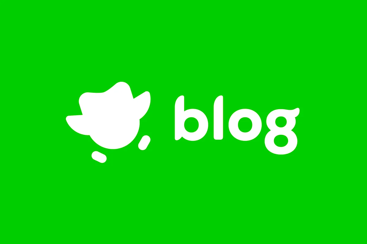 A blog logo on a green background