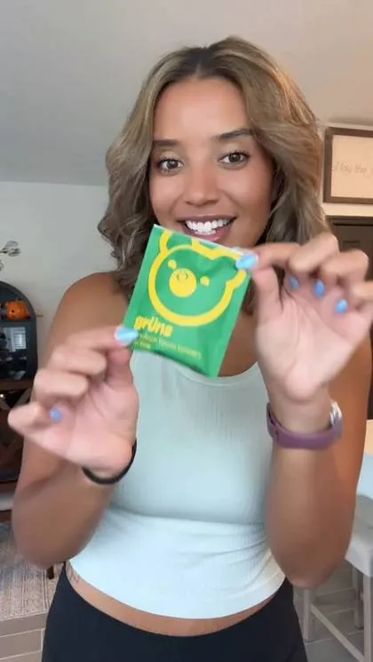 @bossfidence's paid Instagram post for Grüns, the product in hand