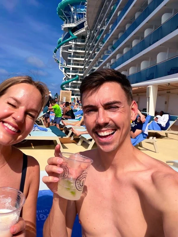 2Passports 1Dream - Lifestyle